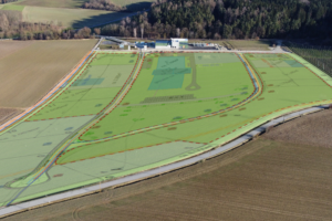 Gelände des zukünftigen Wasserstoff Technologie-Anwenderzentrums WTAZ in Pfeffenhausen mit Anschluss an den Elektrolyseur für grünen Wasserstoff (Bild: Hynergy)