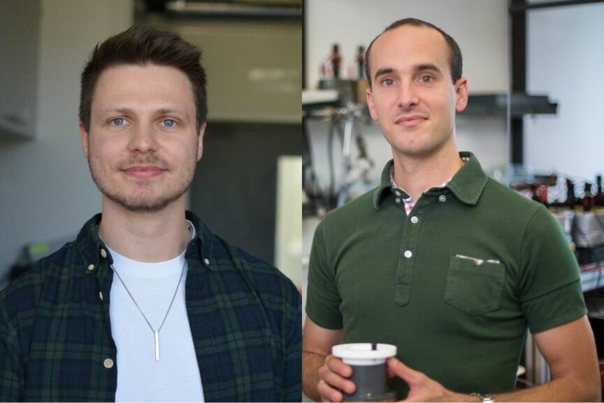 FAU NMP member Prof. Dr. Julien Bachmann, Chair of Chemistry of Thin Film Materials (CTFM) and Michael Bosch, doctoral candidate at the Chair CTFM at FAU.